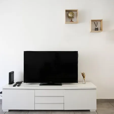 Appart Cosy Sur Salon De Provence Extérieur photo